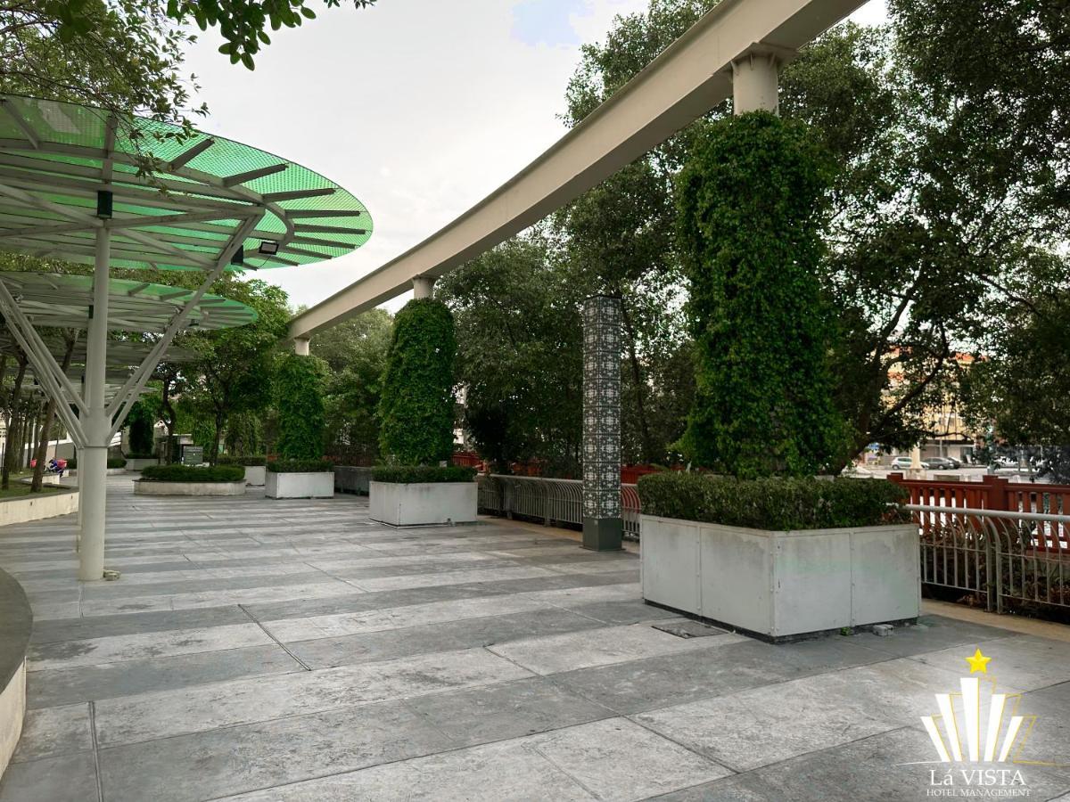 The Shore Hotel & Residences By La Vista Malacca Exterior photo