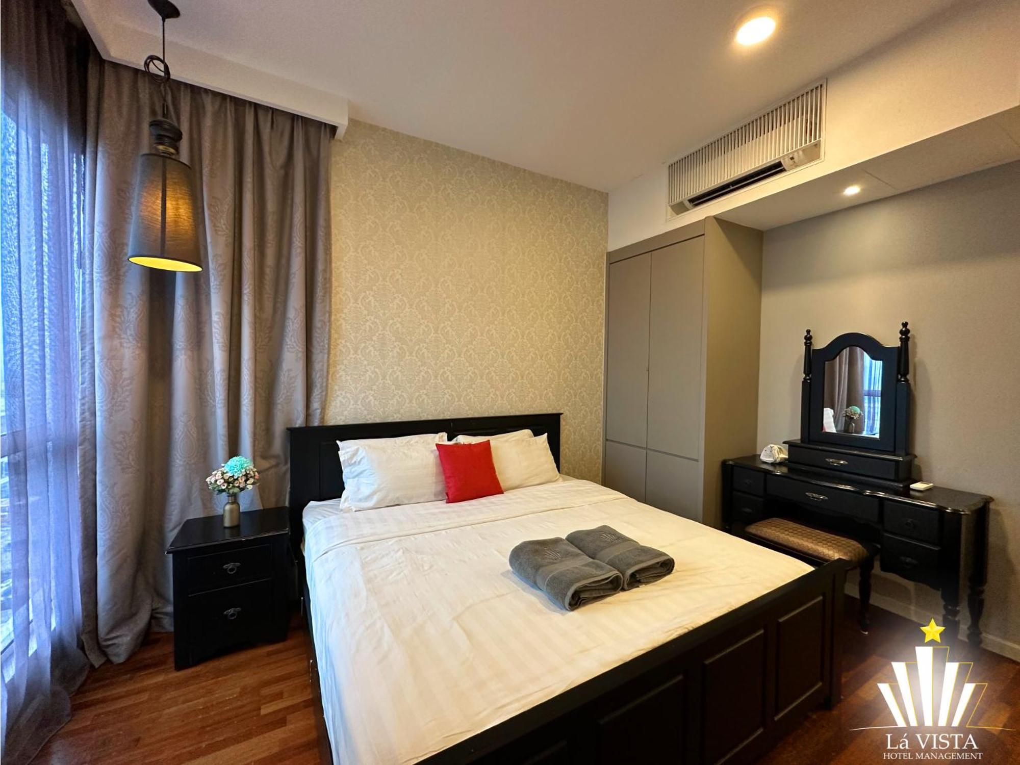 The Shore Hotel & Residences By La Vista Malacca Exterior photo